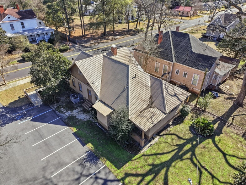 More Photos Of 615 Barlow St, Americus Healthcare For Sale