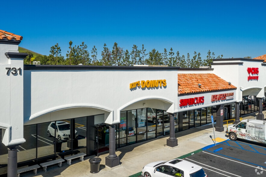 More Photos Of 711-791 S Weir Canyon Rd, Anaheim Hills Unknown For Lease