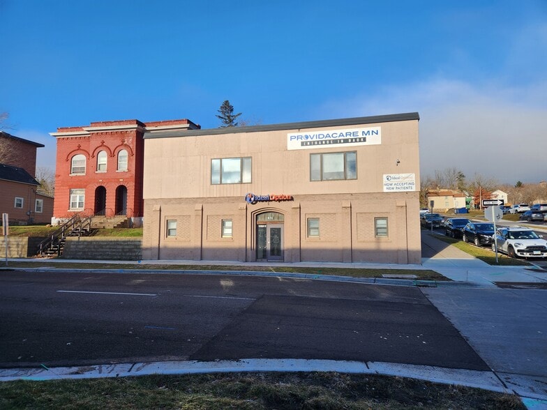 More Photos Of 831 E 2nd St, Duluth Office For Sale