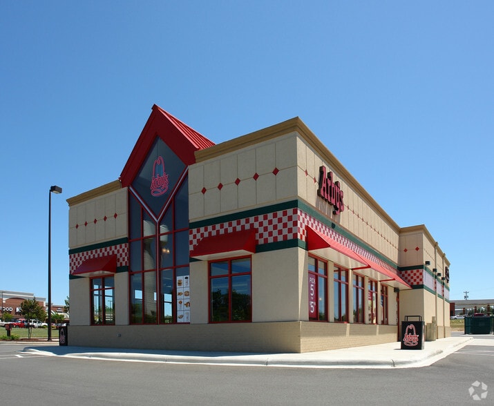 Primary Photo Of 116 Bridgewater Ln, Mooresville Fast Food For Lease