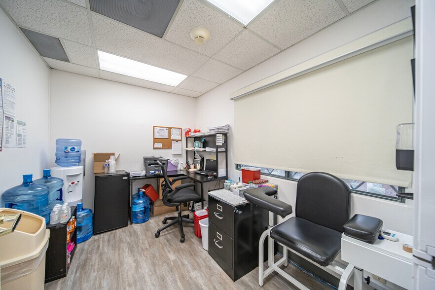 More Photos Of 315 E Route 66, Glendora Healthcare For Lease