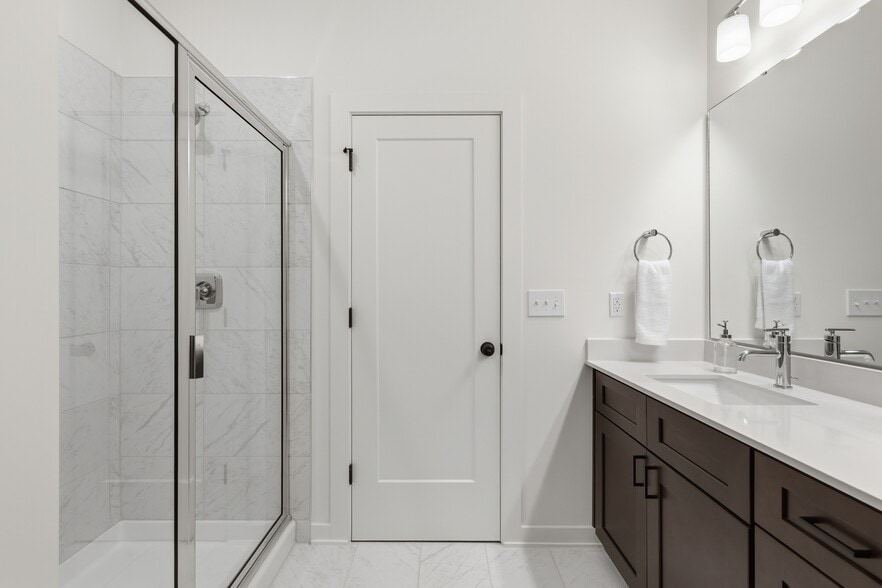 More Photos Of 3824 Mitchell Mill Rd, Raleigh Apartments For Sale
