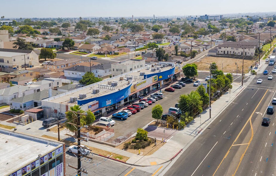 More Photos Of 10714 S Western Ave, Los Angeles Unknown For Lease