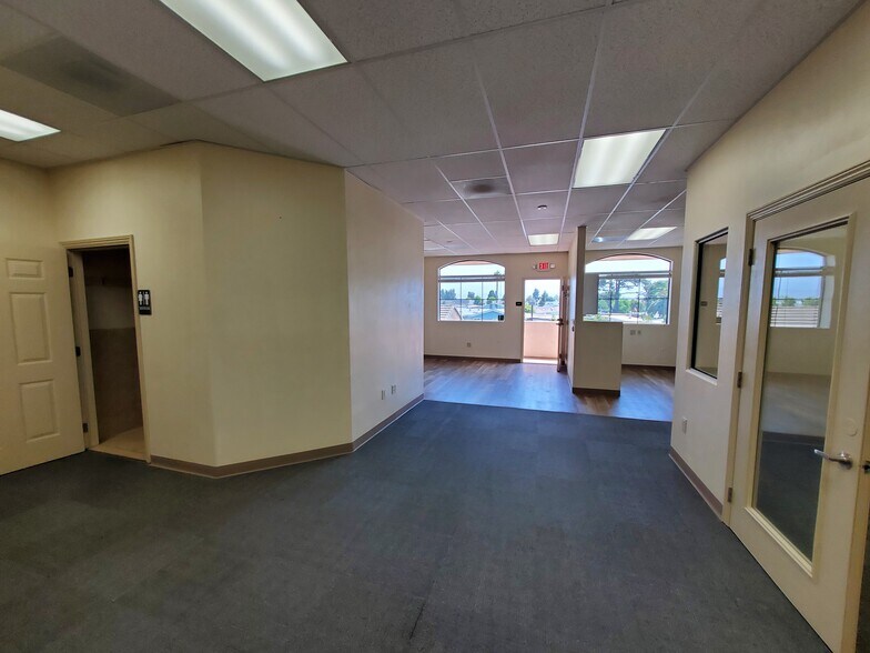 More Photos Of 2370 Skyway Dr, Santa Maria Medical For Sale