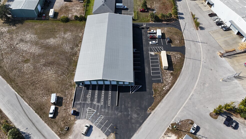 More Photos Of 9120 Craftsmans Dr, Hudson Warehouse For Sale