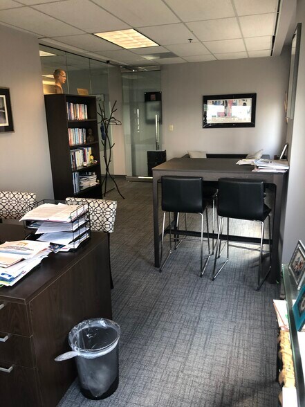 More Photos Of 22 N Front St, Memphis Office For Lease