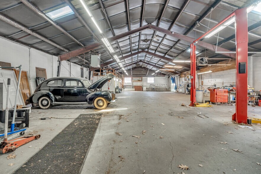 More Photos Of , Holden Unknown For Sale