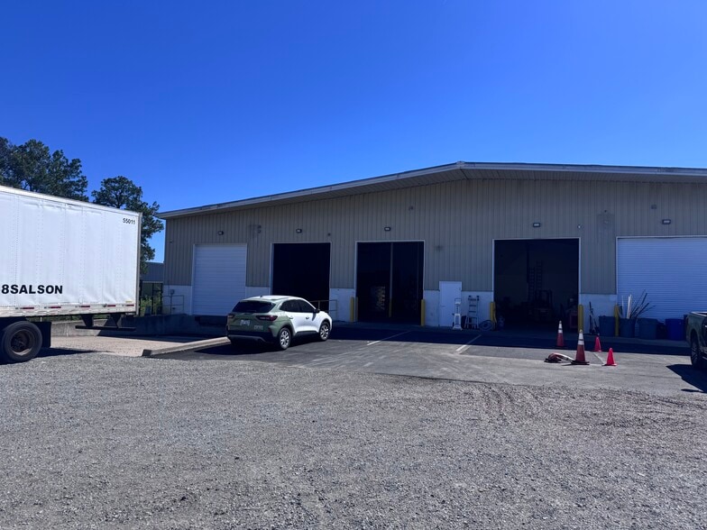 Primary Photo Of 11080 Air Park Rd, Ashland Warehouse For Lease