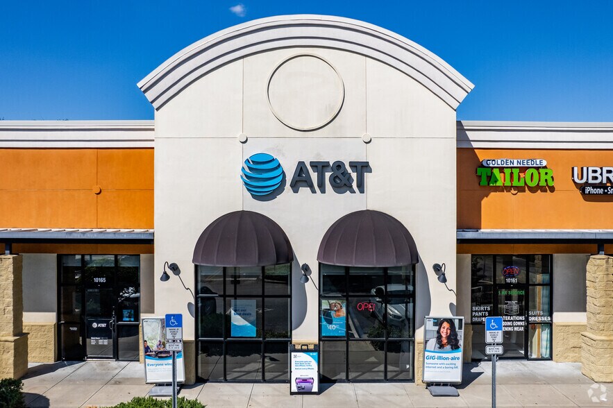 More Photos Of 10135 W Colonial Dr, Ocoee Unknown For Lease