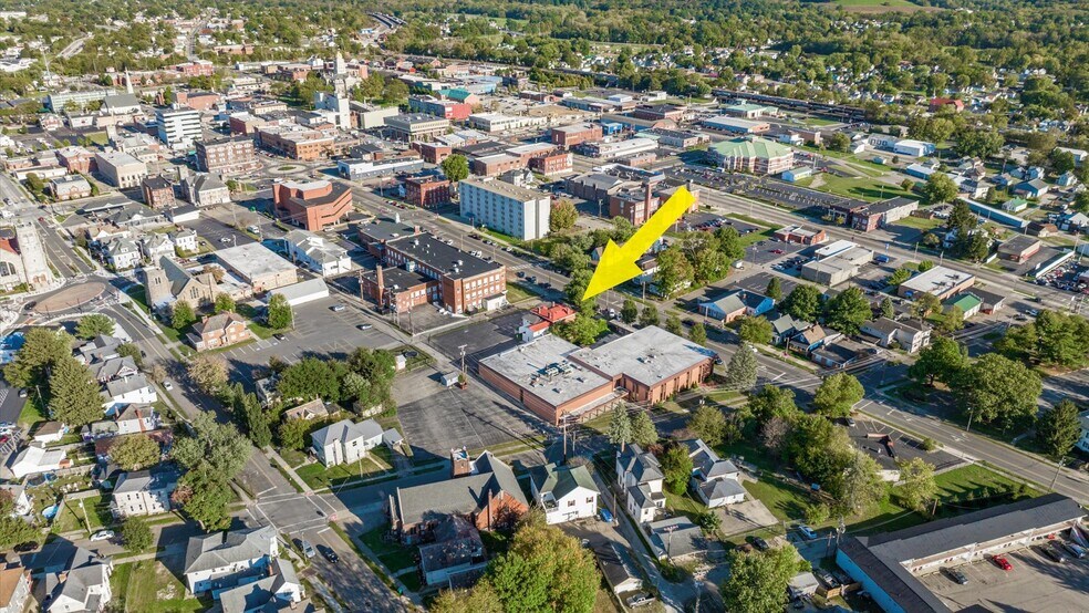 More Photos Of 126 W Church St, Newark Office Residential For Sale