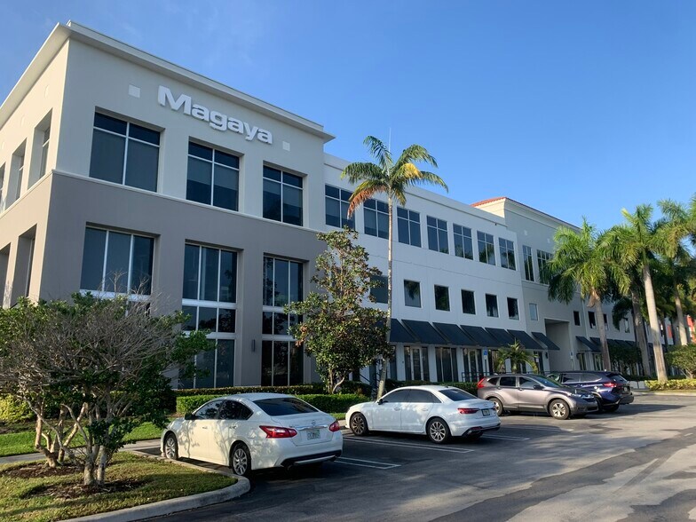 More Photos Of 7950 NW 53rd St, Doral Medical For Lease