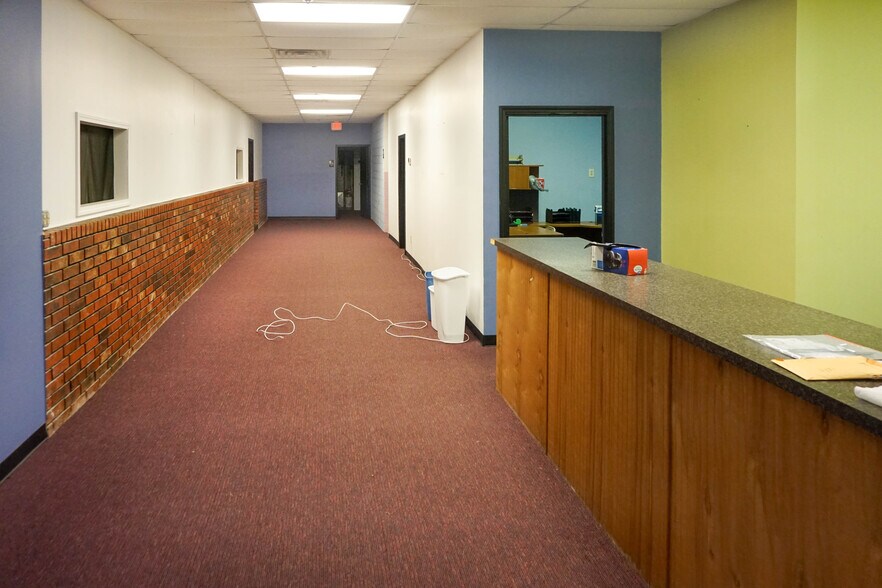 More Photos Of 1100 E State Route 72, Rolla General Retail For Sale