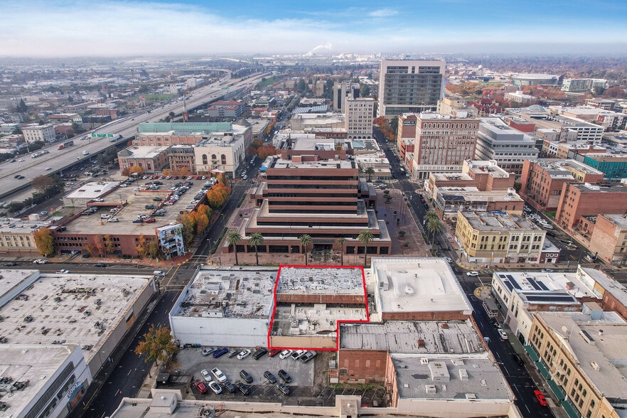 More Photos Of 20 S California St, Stockton Storefront For Sale