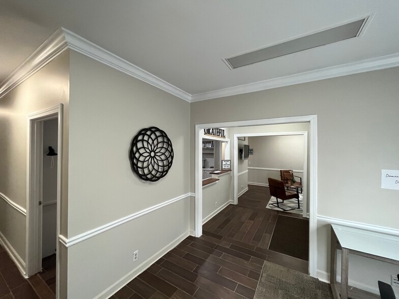 More Photos Of 850 Kennesaw Ave NW, Marietta Medical For Lease