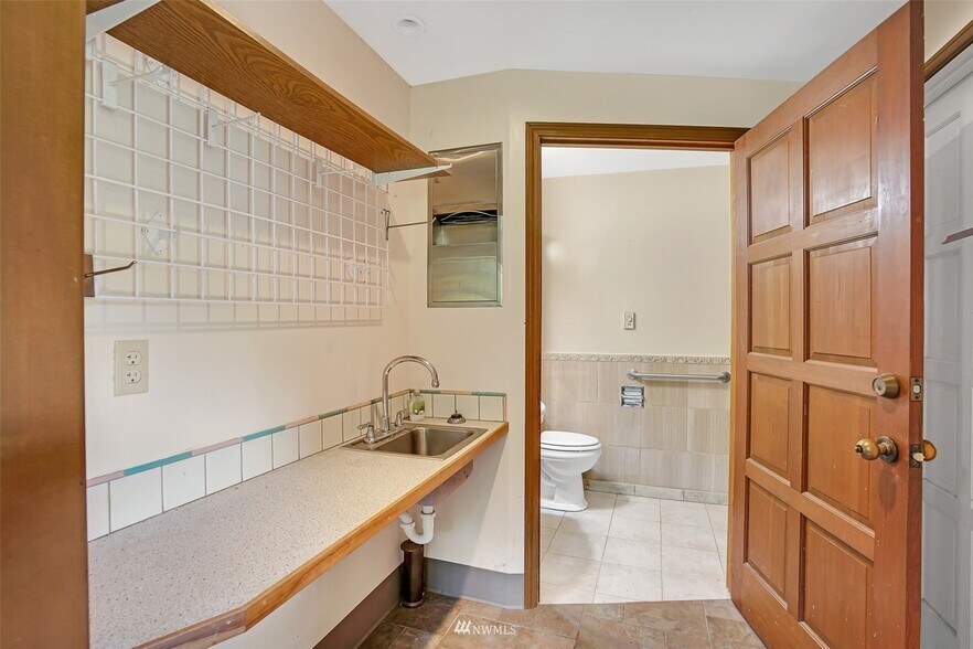 More Photos Of 16708 140th Pl NE, Woodinville Winery Vineyard For Lease