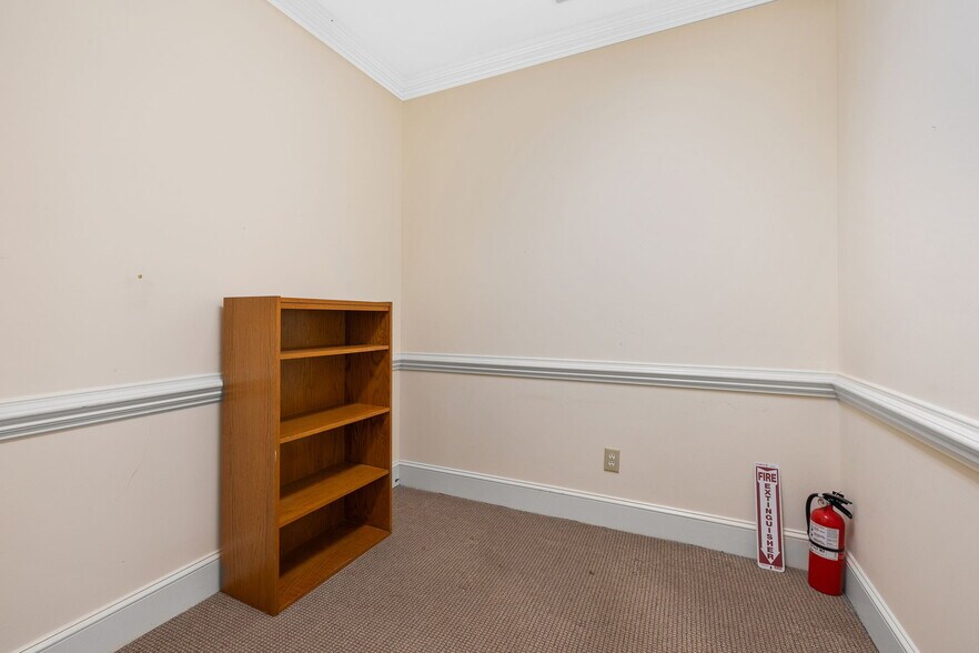 More Photos Of 4004 Barrett Dr, Raleigh Office For Lease