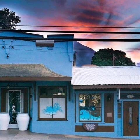 More Photos Of 145 N Market St, Wailuku Storefront Retail Residential For Lease