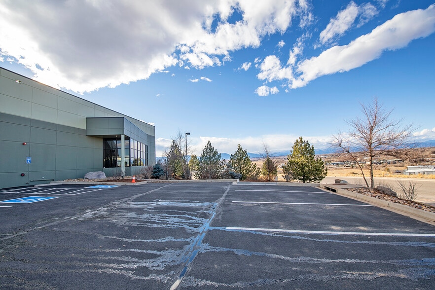 More Photos Of 1460 Overlook Dr, Lafayette Manufacturing For Lease