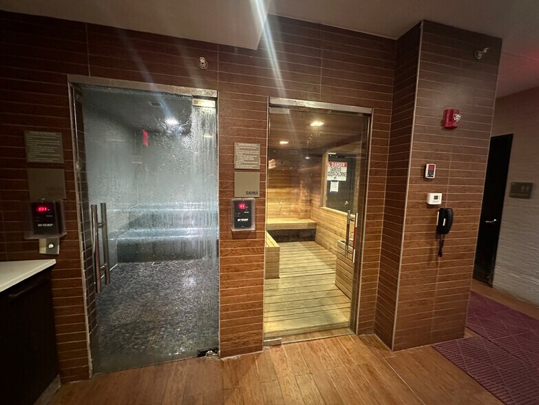 More Photos Of 300 Schermerhorn St, Brooklyn Hotel For Lease