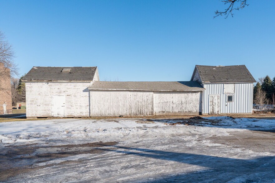 More Photos Of 200 E North St, Janesville Land For Sale