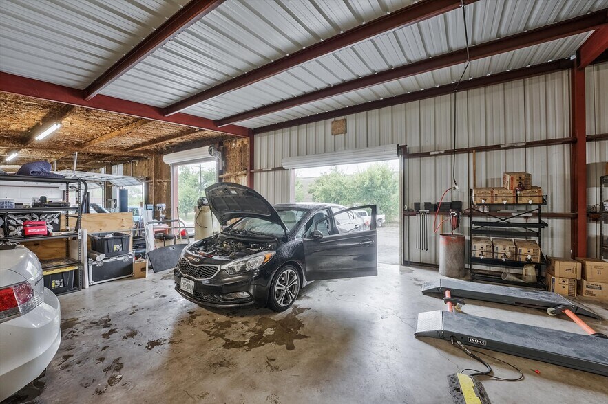 More Photos Of , Granbury Unknown For Sale
