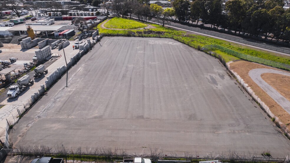 More Photos Of 1143 Briggs Ave, Santa Rosa Land For Lease