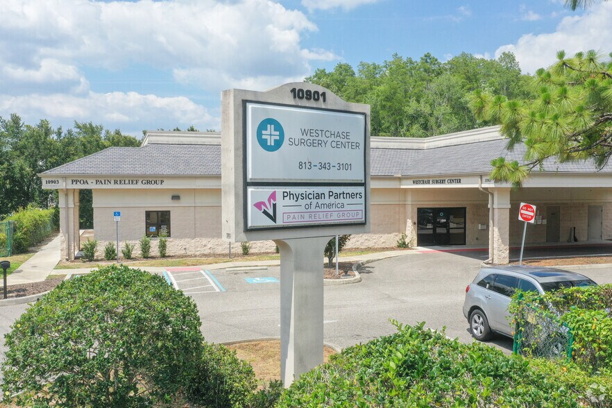 More Photos Of 10901 Sheldon Rd, Tampa Medical For Lease