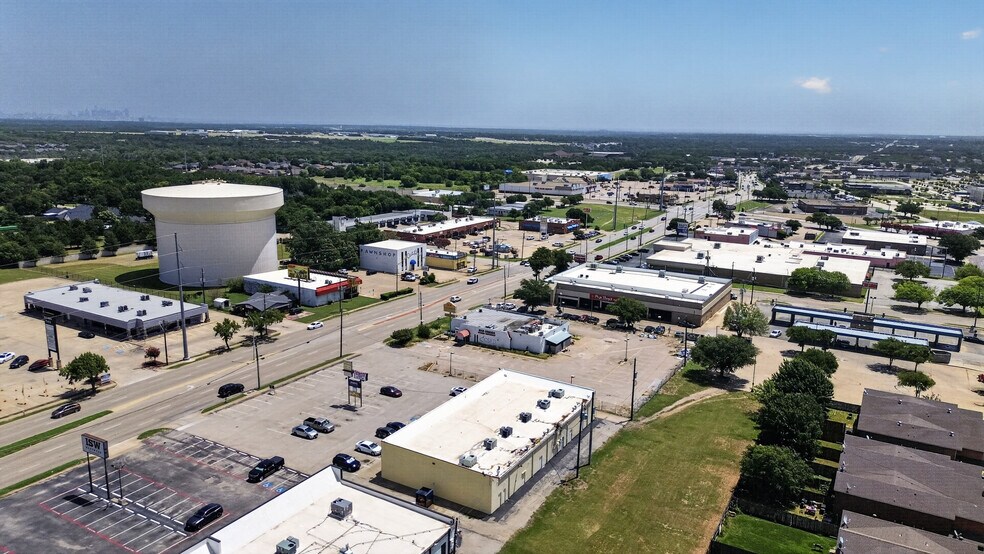 More Photos Of 4018-4026 W Camp Wisdom Rd, Dallas General Retail For Lease