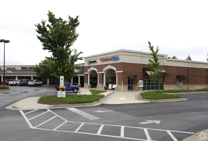 More Photos Of 2000 Mirror Lake Blvd, Villa Rica Unknown For Lease