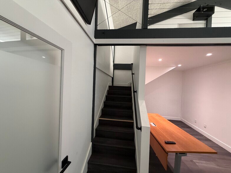 More Photos Of 4885 S 900 E, Salt Lake City Office For Sale