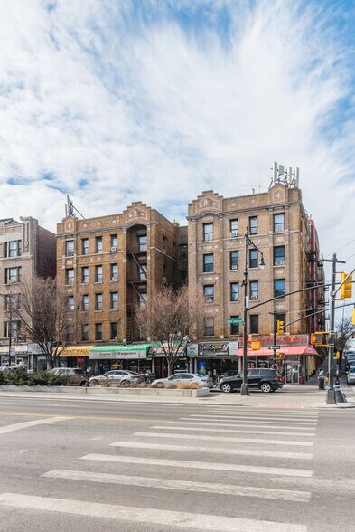 More Photos Of 2359 Grand Concourse, Bronx Apartments For Lease