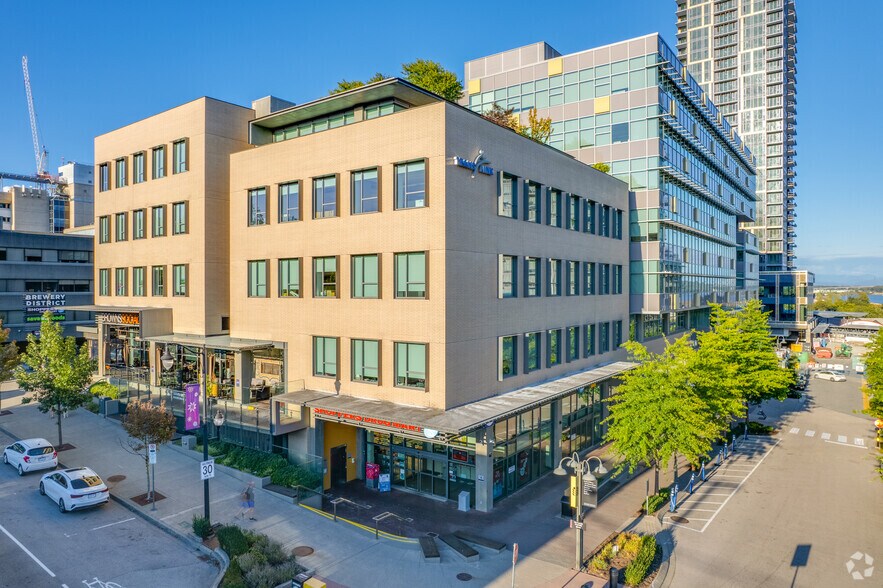 More Photos Of 287 Nelson's Crt, New Westminster Office For Lease