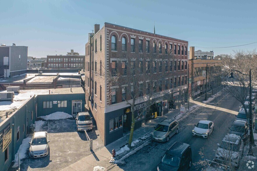 More Photos Of 116-124A Central Ave, Lynn Apartments For Sale