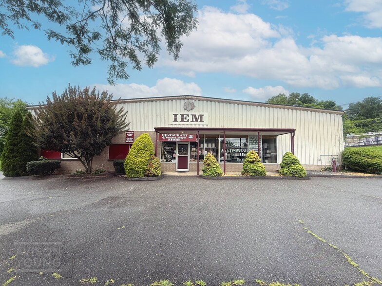 Primary Photo Of 85 Shelter Rock Rd, Danbury Manufacturing For Sale