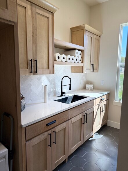 More Photos Of 18213 Gregg Bluff Rd, Jonestown Land For Sale