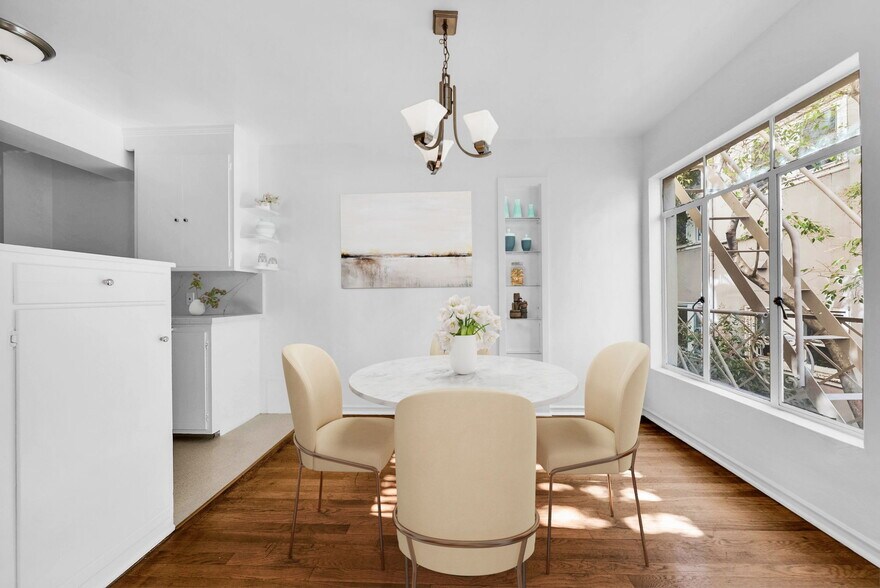 More Photos Of 251 Park View Ter, Oakland Apartments For Sale