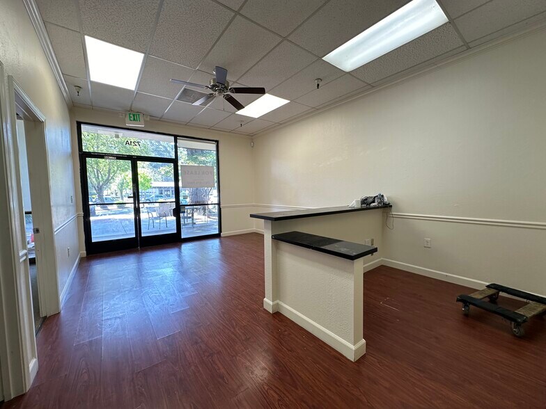 More Photos Of 701-765 E Blithedale Ave, Mill Valley Unknown For Lease
