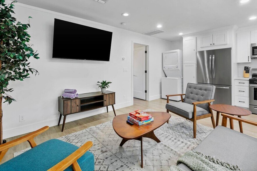 More Photos Of 3139 N 40th St, Phoenix Apartments For Sale