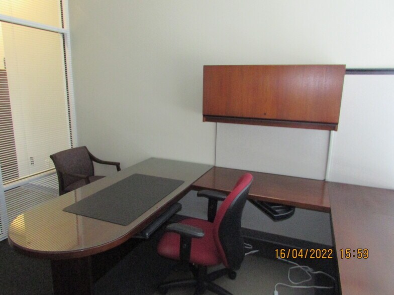 More Photos Of 18940 S Tamiami Trl, Fort Myers Medical For Lease