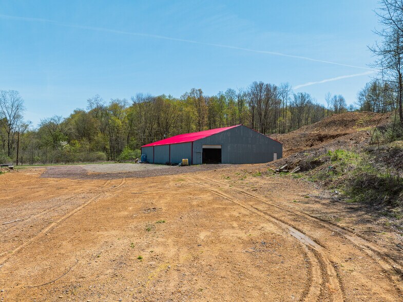 More Photos Of 1157 Hope Rd NW, Mineral City Contractor Storage Yard For Sale