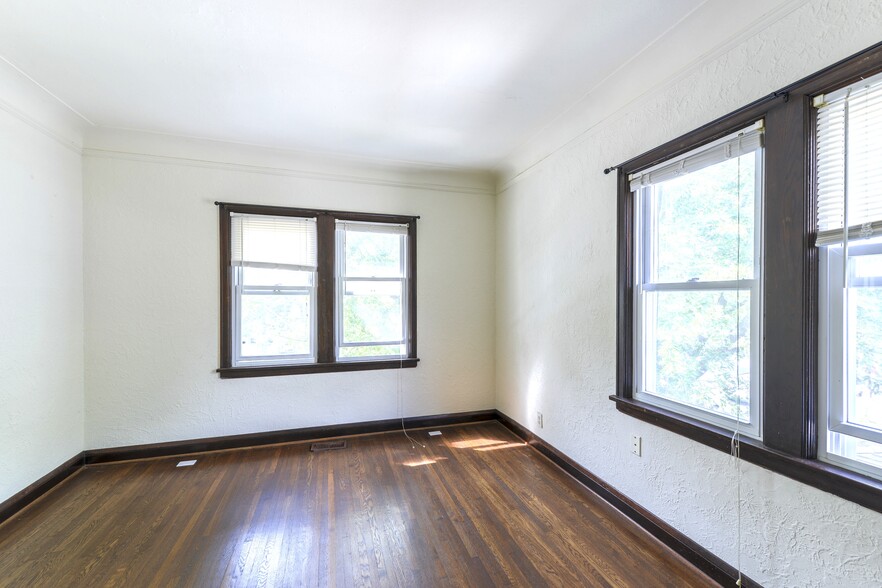 More Photos Of 3845 Chicago Ave, Minneapolis Apartments For Sale