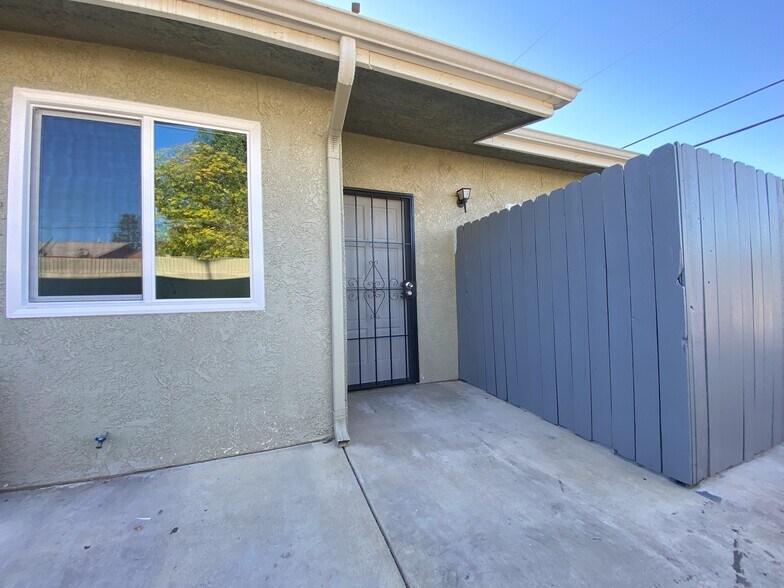 More Photos Of 2826 Cogswell Rd, El Monte Apartments For Sale