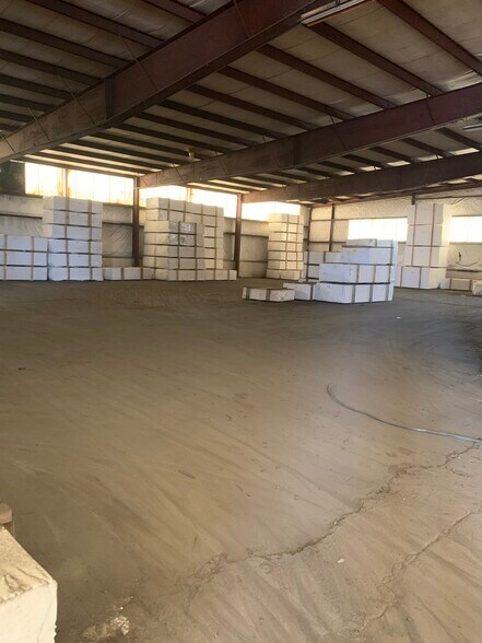 More Photos Of 1 Glass St, Bridgeton Warehouse For Sale