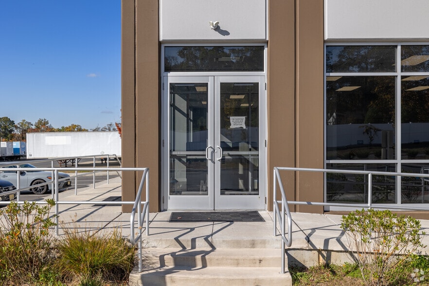 More Photos Of 200 S Pemberton Rd, Pemberton Township Distribution For Lease