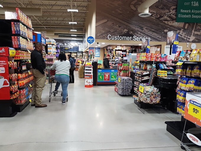 More Photos Of 838 E Grand St, Elizabeth Supermarket For Lease