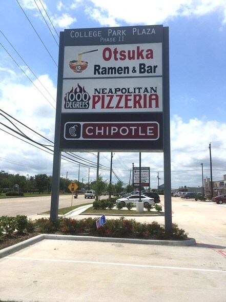 More Photos Of 8035 Spencer Hwy, Deer Park General Retail For Sale