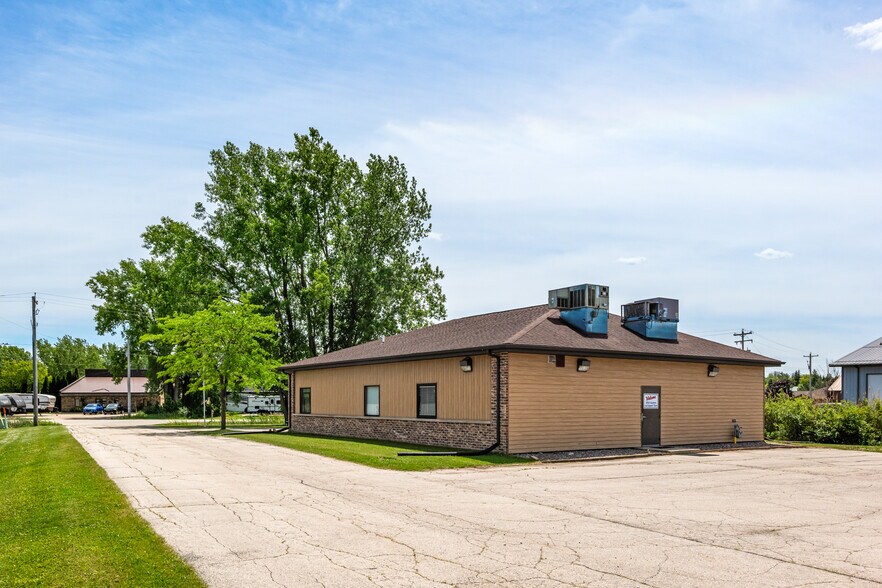 More Photos Of 2270 Salscheider Ct, Howard Warehouse For Sale