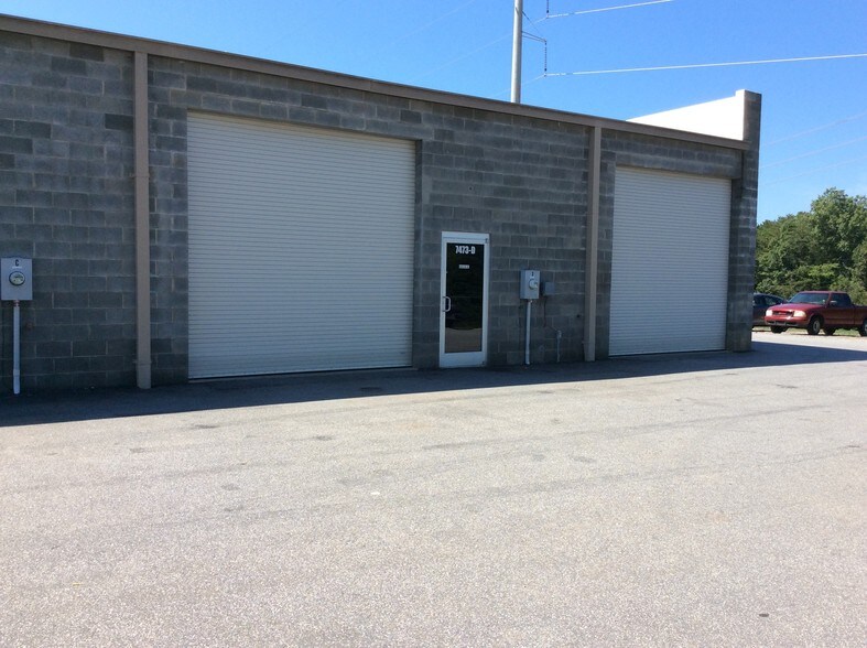 More Photos Of 7471-7473 Hagers Hollow Dr, Denver Warehouse For Lease