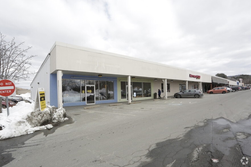 More Photos Of 254 Plainfield Rd, West Lebanon General Retail For Lease