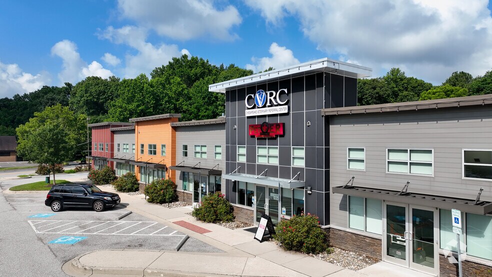 Primary Photo Of 10000 Old Columbia Rd, Columbia Storefront For Lease